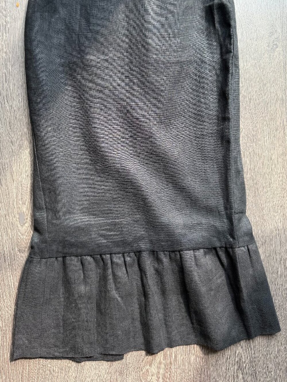 Posse NWOT Matilda tiered linen pencil skirt S - Picture 6 of 14